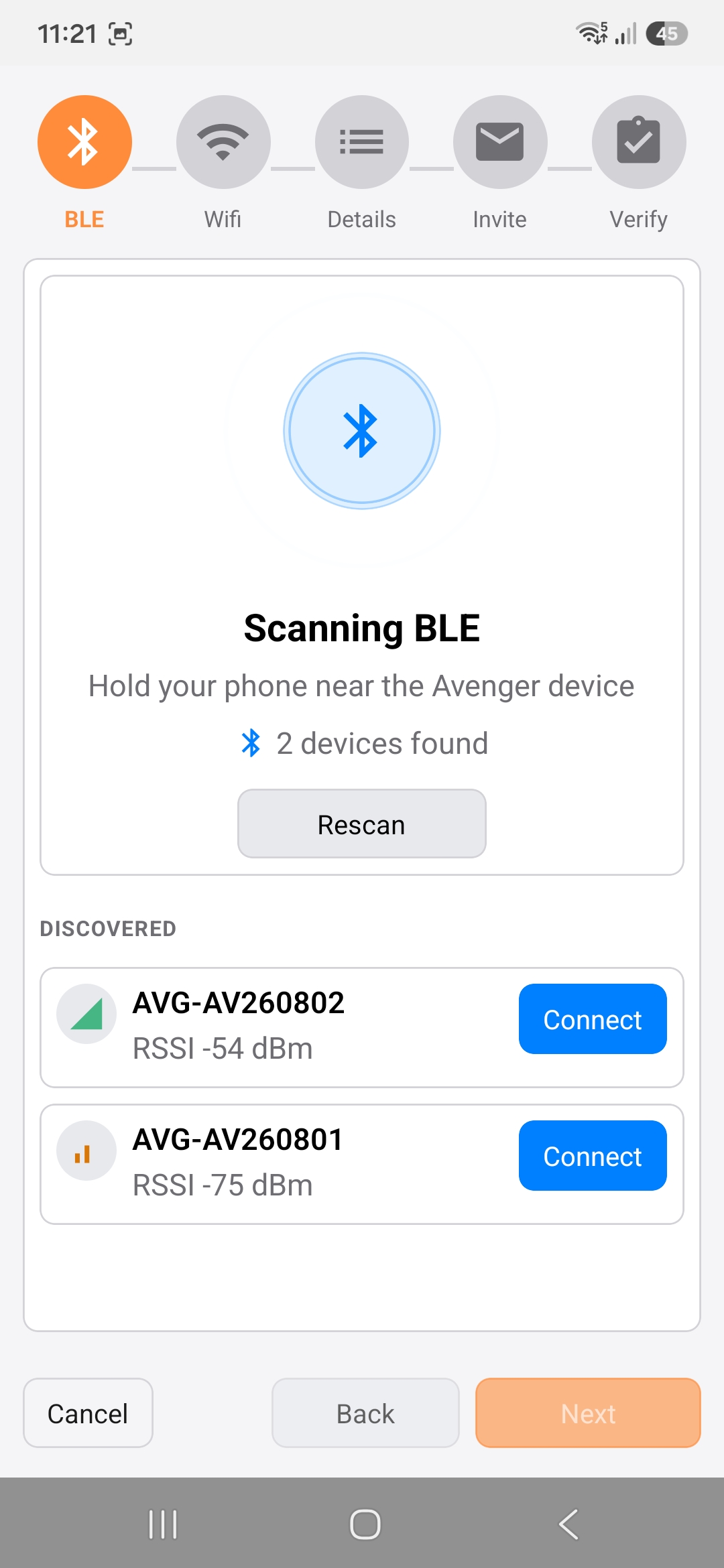 The Gravity app showing nearby Avenger devices discovered over Bluetooth
